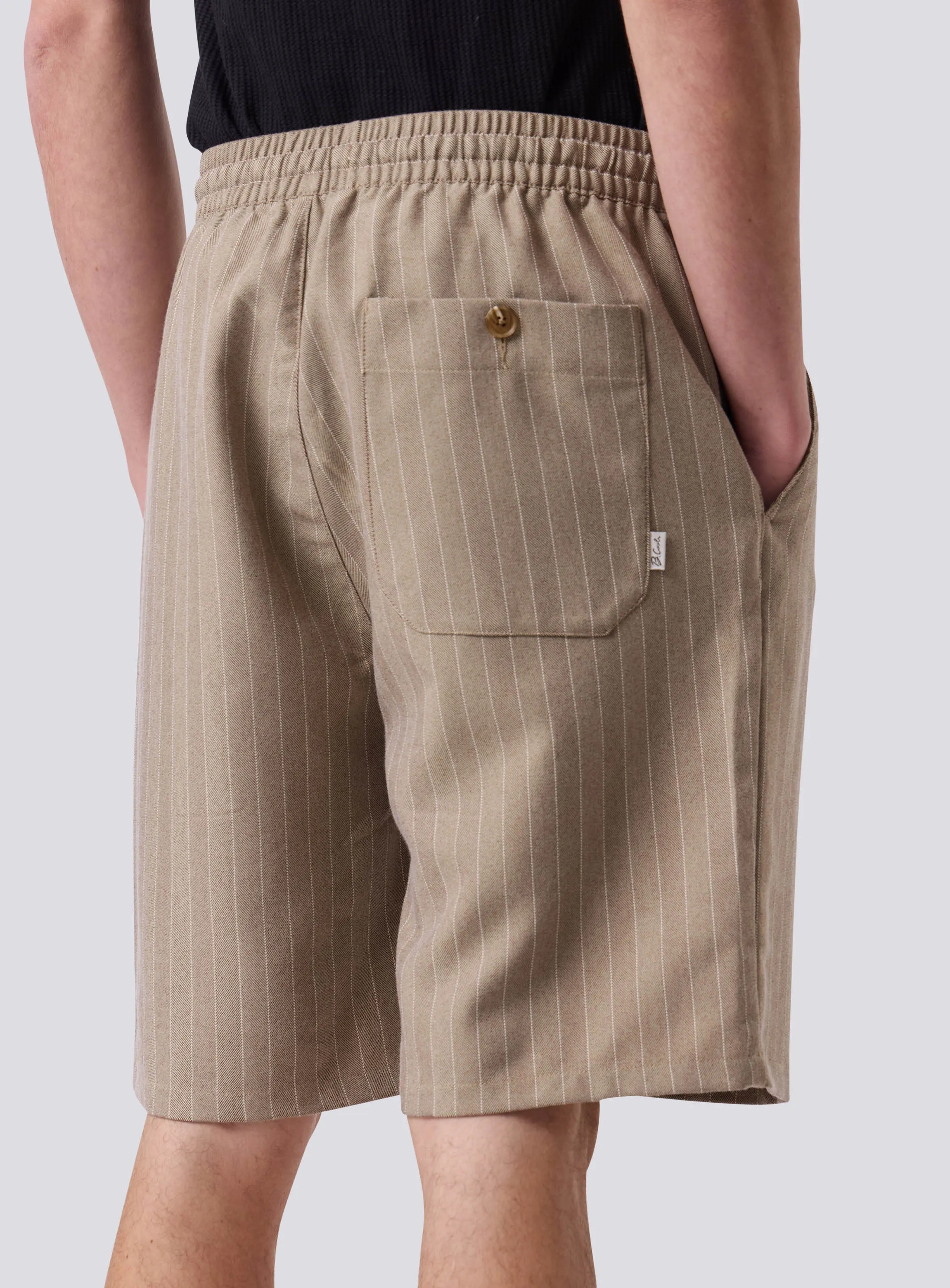 Boxy Suit Short Herringbone