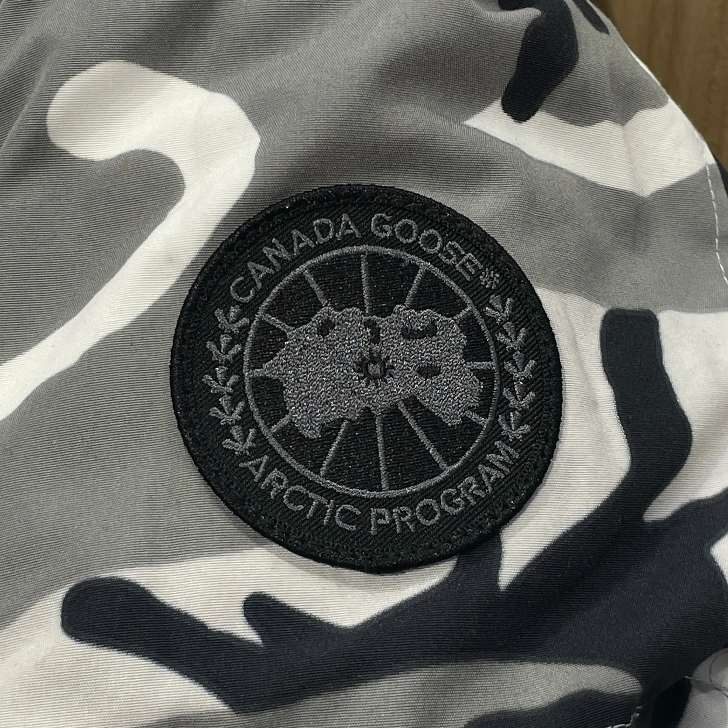 CANADA GOOSE/VETEMENTS/Coat/O/S/Nylon/WHT/Camouflage/Reversible Camo Parka