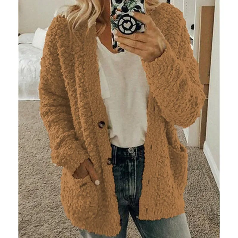 ⭐HOT SALE 49% OFF🌹Autumn And Winter Plus Size Cardigan Casual Velvet Short Jacket