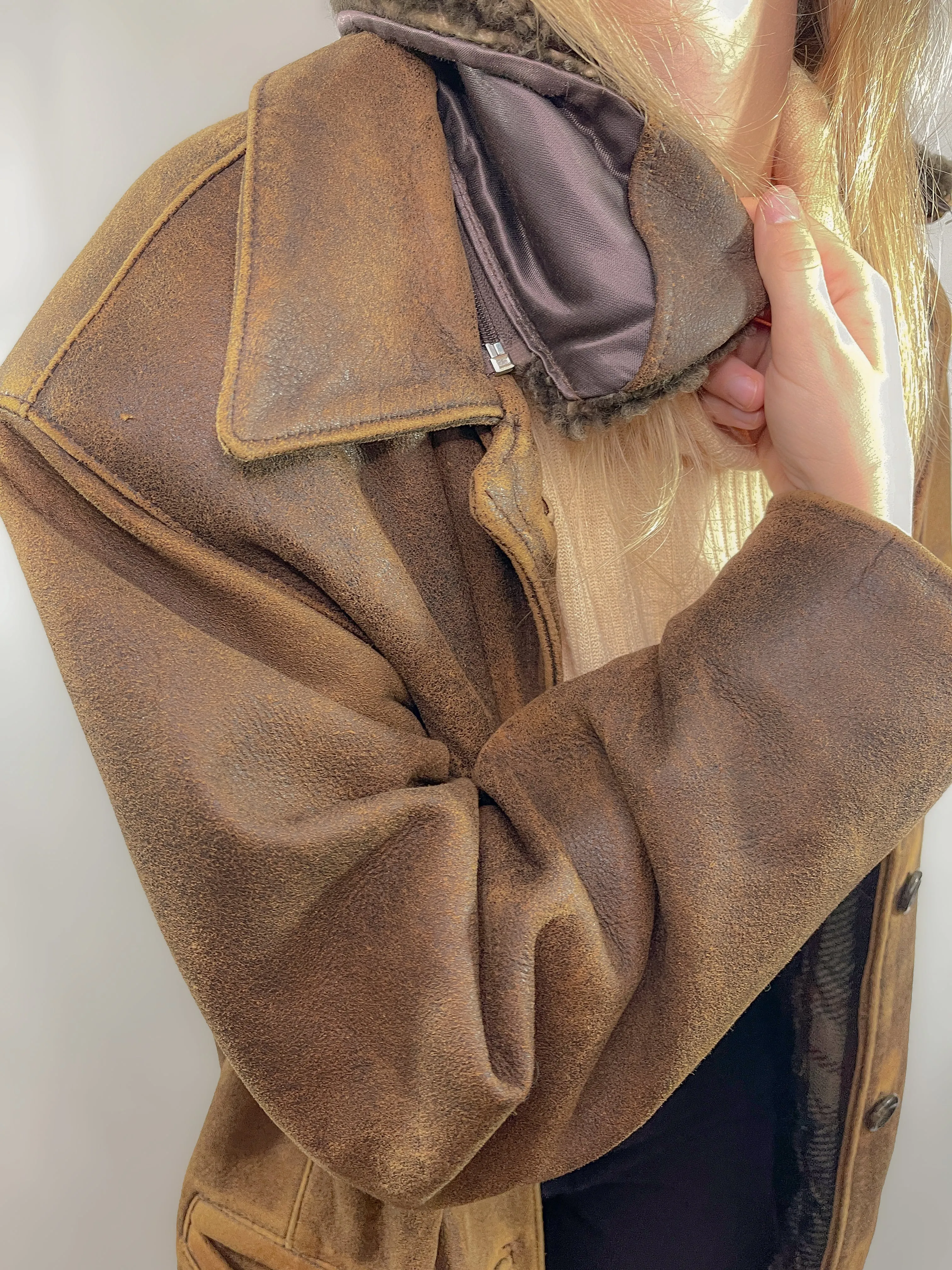 Pure Warmth Shearling Collar Leather Jacket