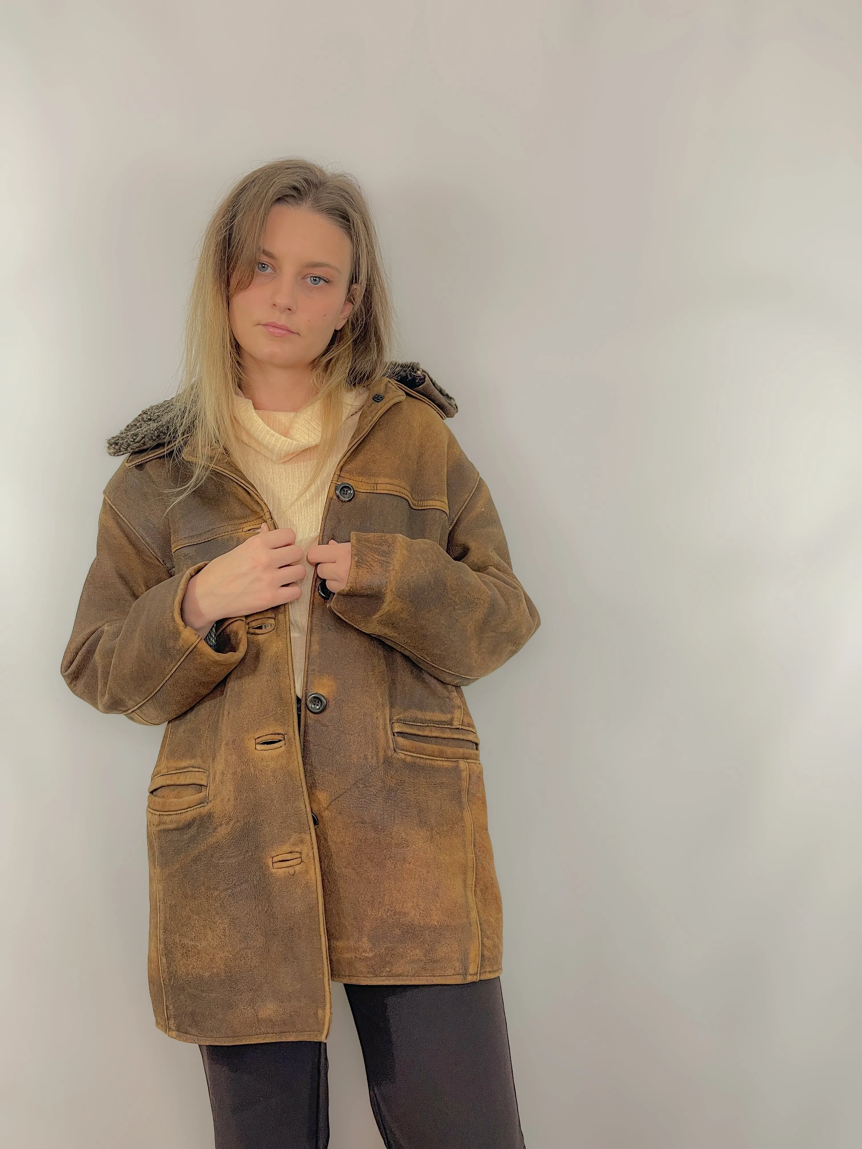 Pure Warmth Shearling Collar Leather Jacket